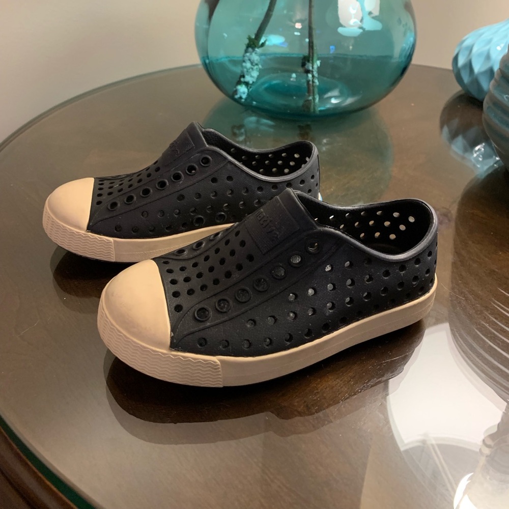 NATIVE shoes in great condition.